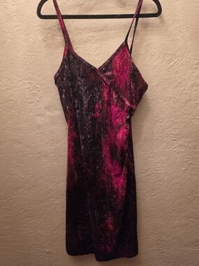 Y2K Vintage 90s Made in USA Burgundy Crushed Velvet Ruffle Midi Slip Dress L
